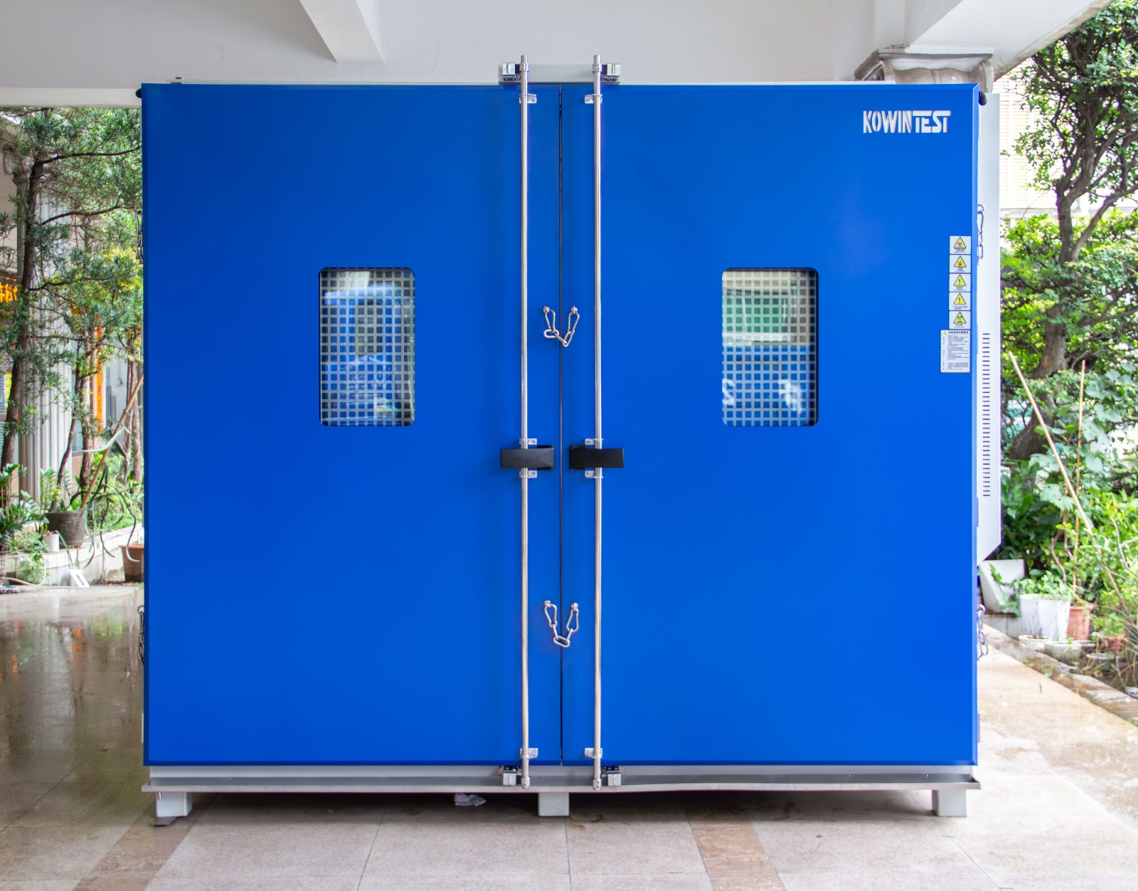 1764210352532670.jpg 高低溫濕熱試驗(yàn)箱.jpg