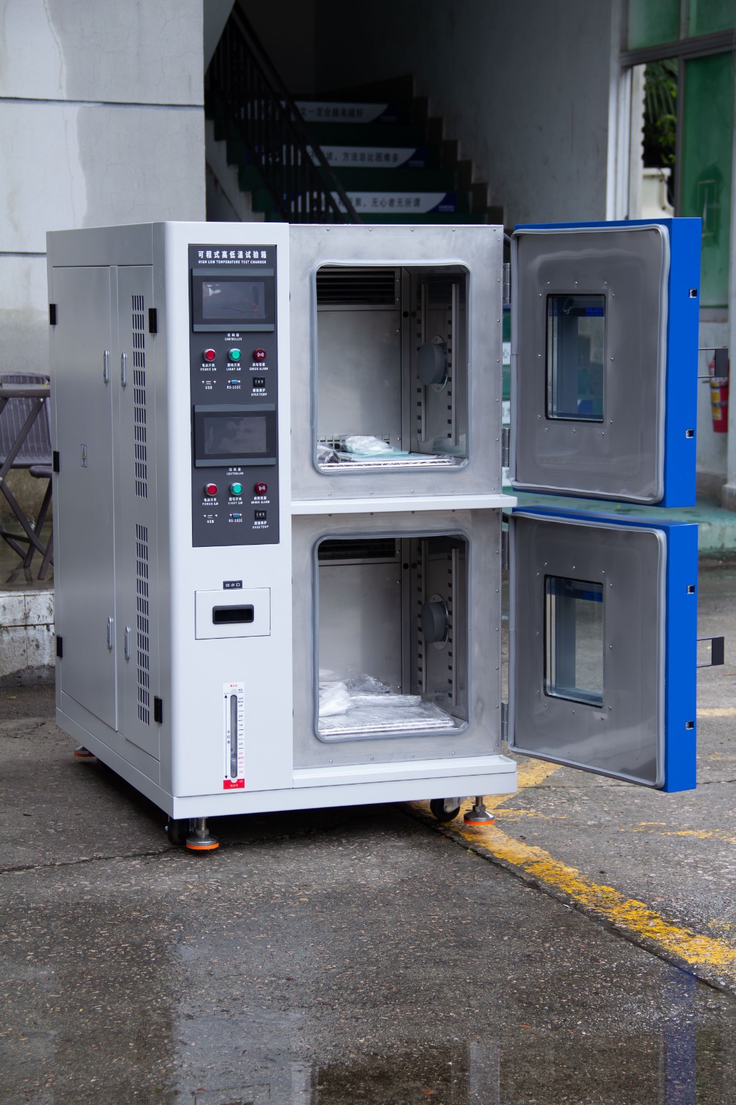 高低溫濕熱試驗(yàn)箱.jpg 高低溫濕熱試驗(yàn)箱.jpg